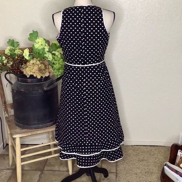INC black and white polka dot  fit and flare dress - Picture 4 of 12